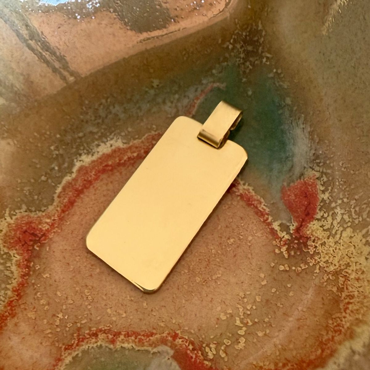 custom engraved this soloid gold bar pendant