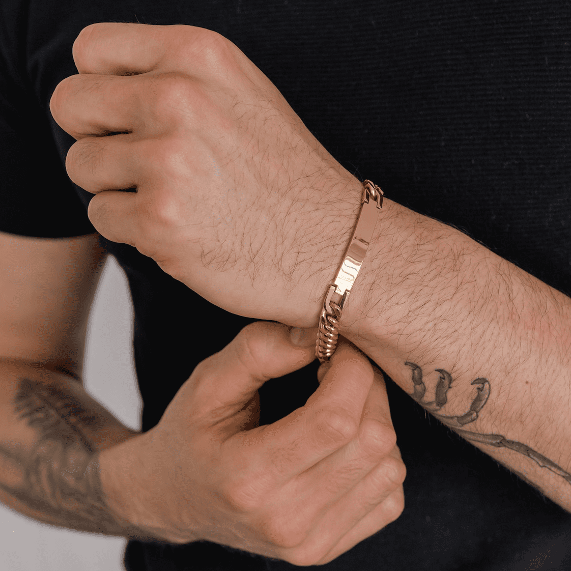 Find Thoughtful Men's Engraved Jewellery Gifts For Every Occasion