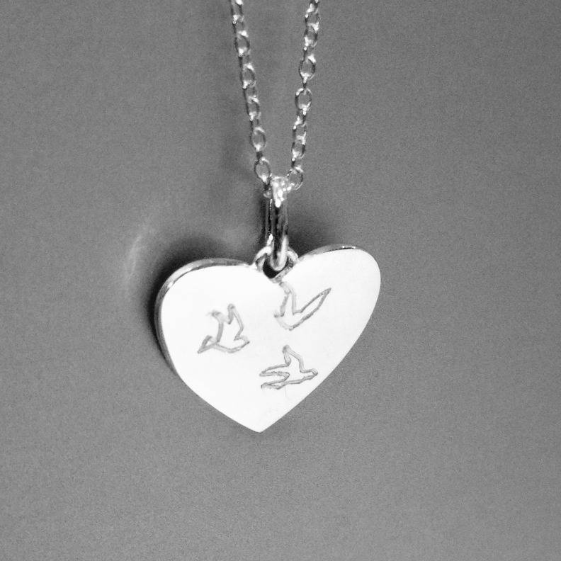 personalized silver jewelry