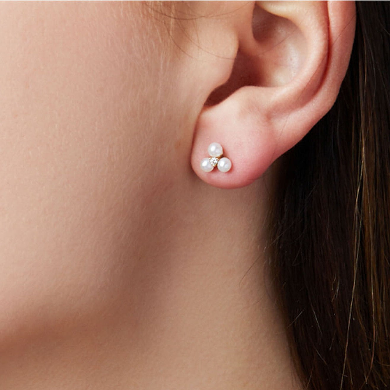 trio pearl stud earring
