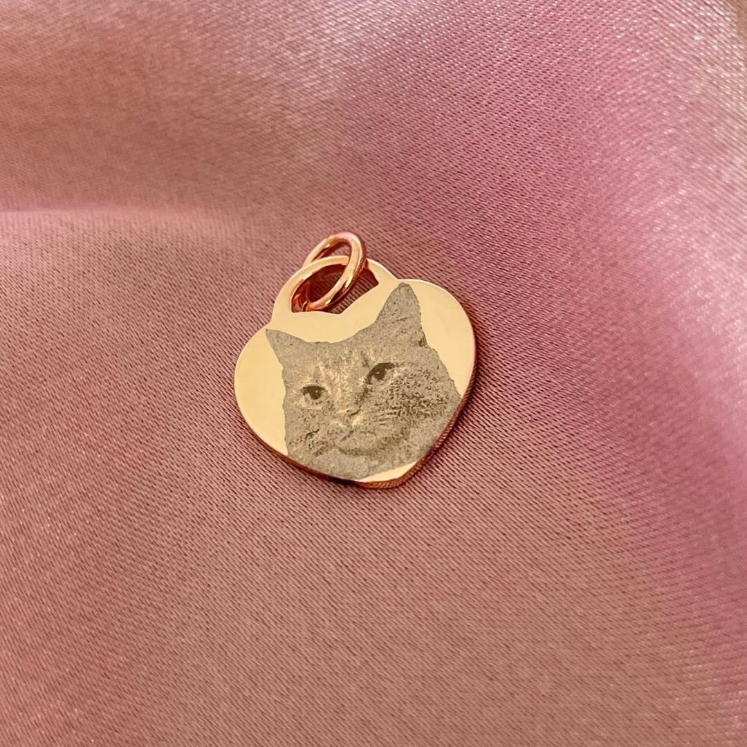 cat photo engraved on rose gold heart tag pendant