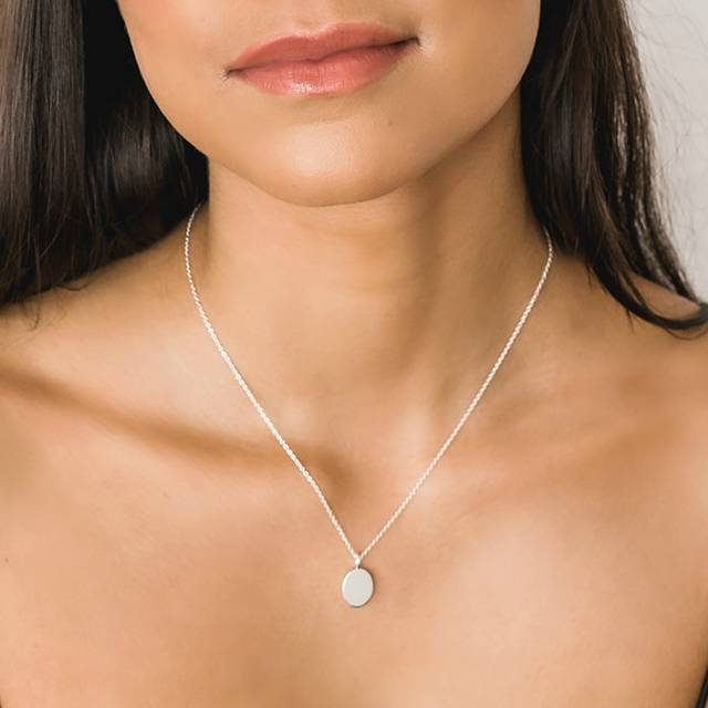 silver oval necklace