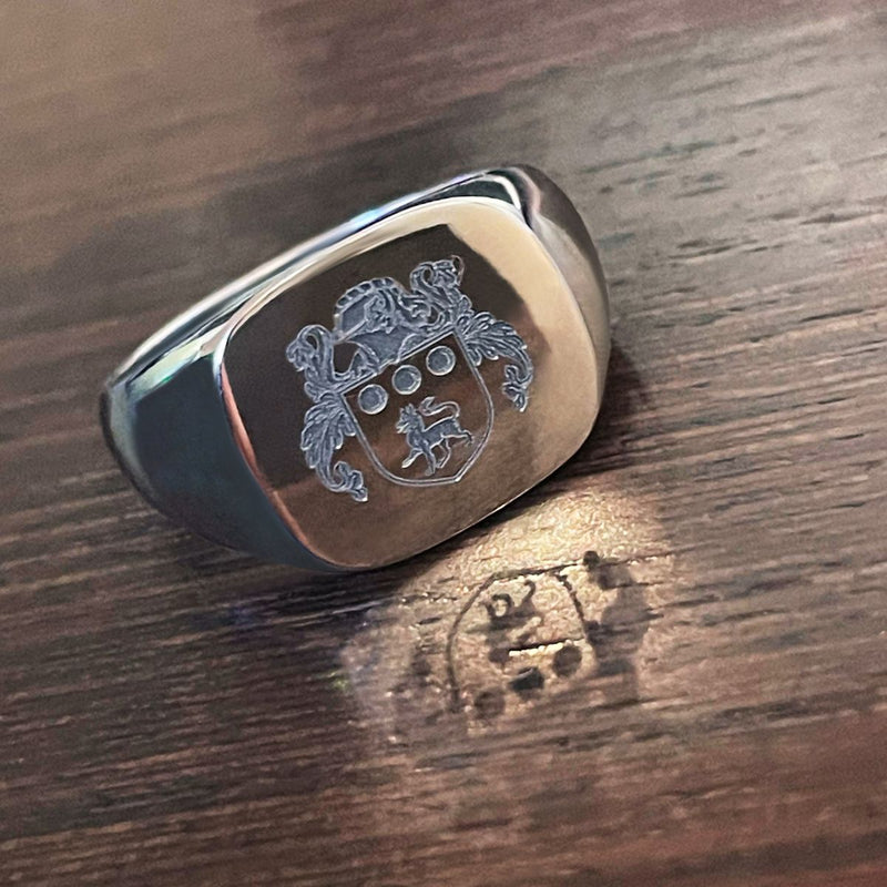 mens signet ring engrave with family crest