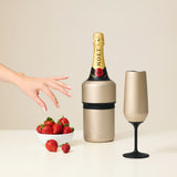 Engraved Huski Champagne Flute