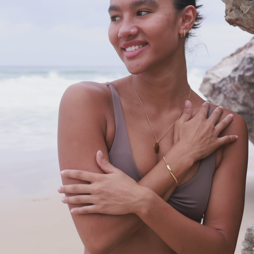personalised gold bar bracelet