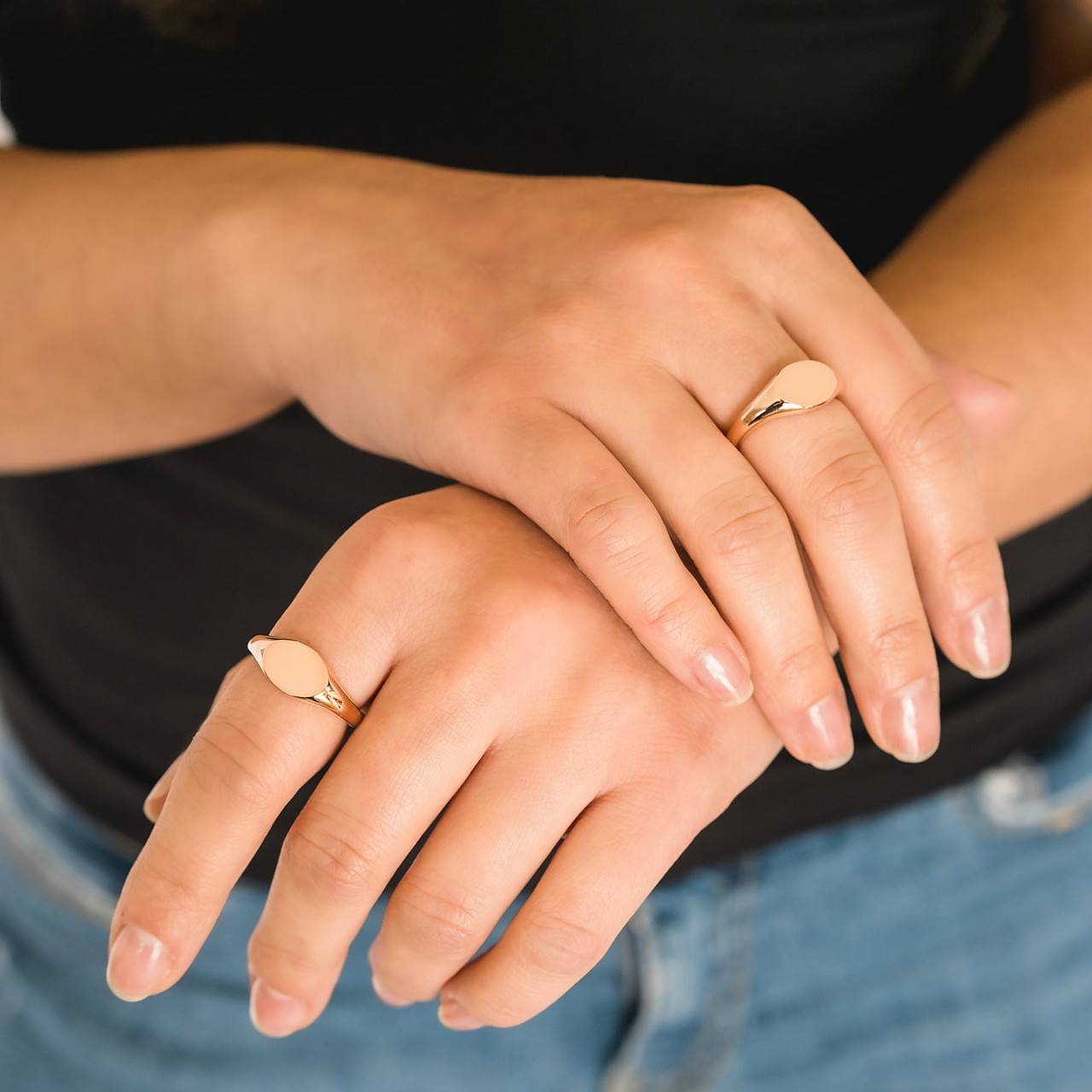 rose gold signet rings