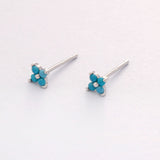 sterling silver and turquoise flower stud earring. 