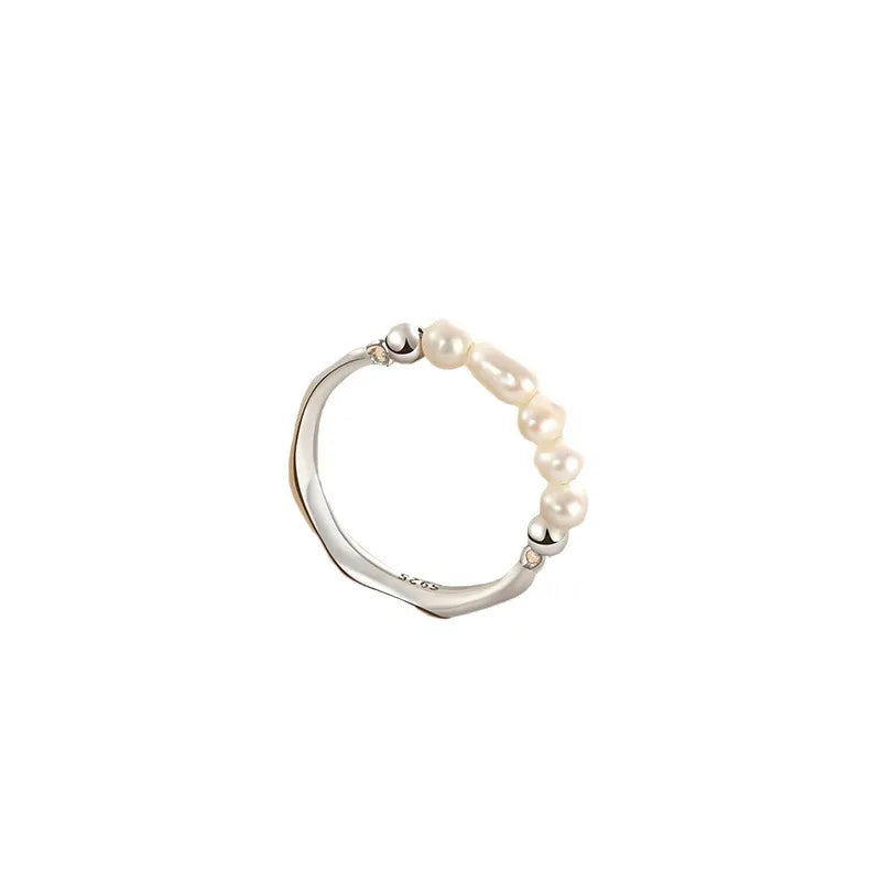 Stretch Pearl Ring