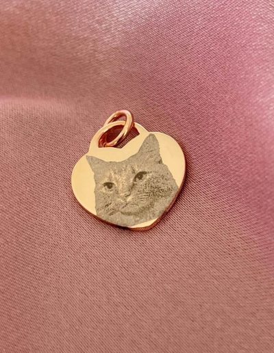 cat photo engraved on rose gold heart tag pendant