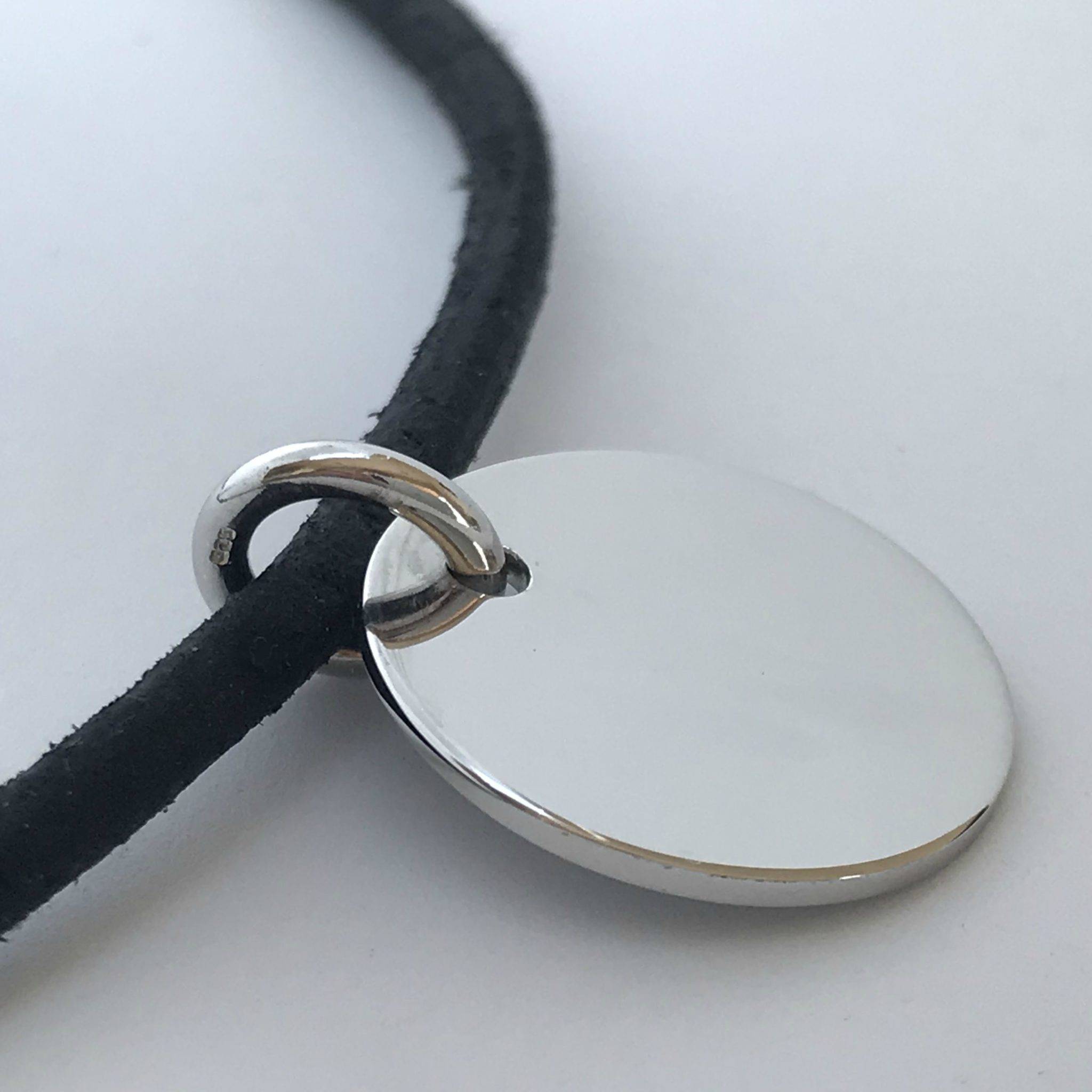 mens silver disc necklace