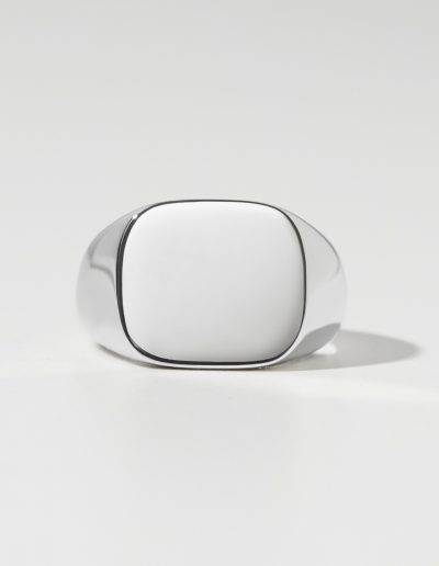 personalise this sterling silver mens signet ring square with rounded corners
