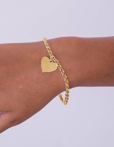 yellow gold belcher bracelet with heart pendant can be engraved at The Silver Store