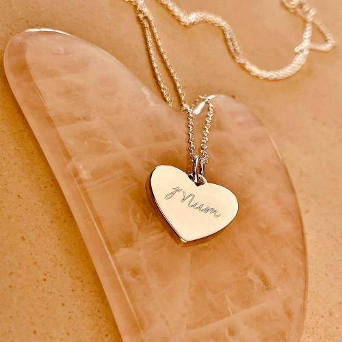 silver-heart-necklace-with-mum-engraved-on-it-